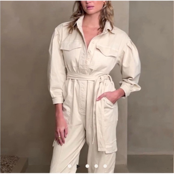 NEW Banana Republic Moleskin Flightsuit Jumpsuit Beige SMALL Womens $190 - Picture 3 of 13